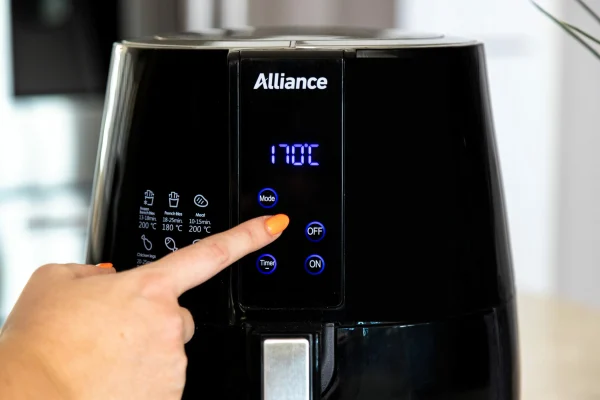 1Y6A7061-scaled-1 Alliance 4.3L Digital Air Fryer