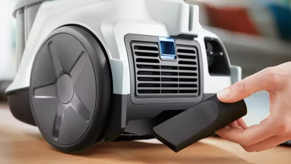 Philips 2000 Series Bagless vacuum cleaner