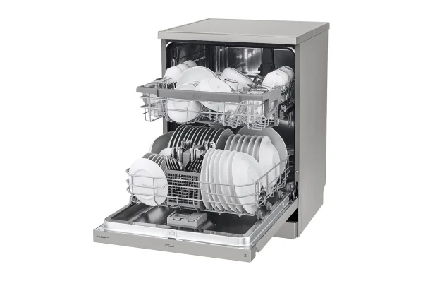 LG QuadWash Steam 14 Place Dishwasher