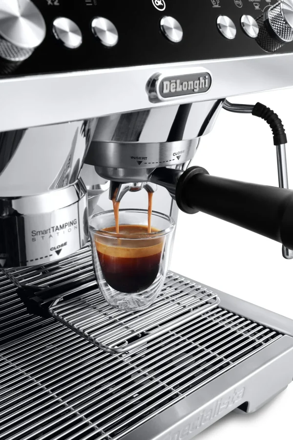 Delonghi - La Specialista Prestigio Manual Pump Espresso Machine