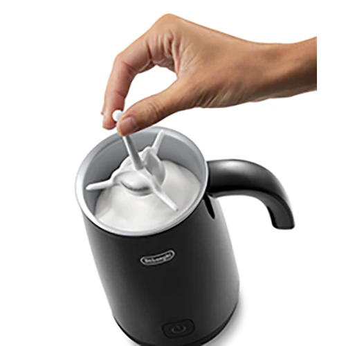 Alicia Latte Milk Frother Black